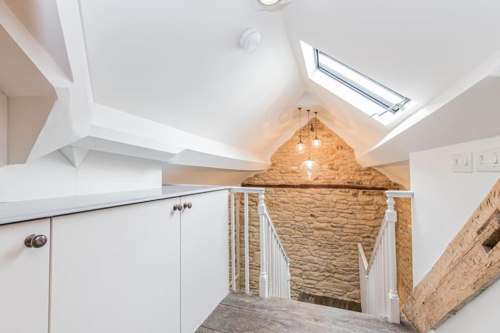 Oxfordshire Living - The Vanbrugh Apartment - Woodstock Eksteriør bilde