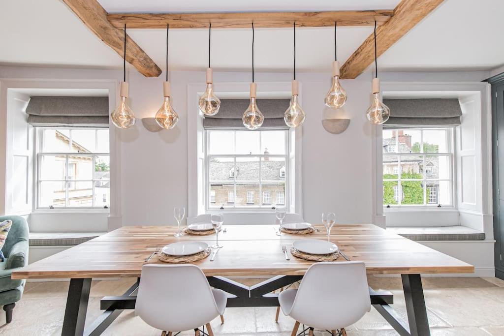 Oxfordshire Living - The Vanbrugh Apartment - Woodstock Eksteriør bilde
